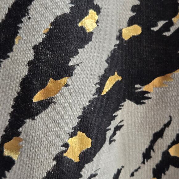 Daytrip EUC tiger animal print elastic hem top short sleeve Large gold metallic - Picture 5 of 13